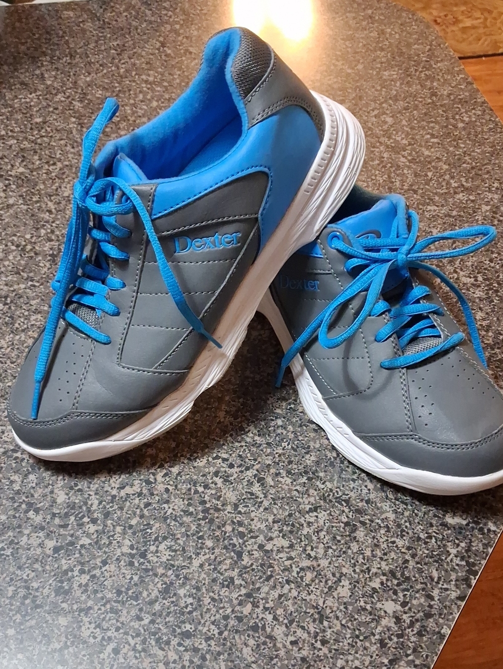 Dexter Womans Gray and Blue Athletic Sneakers Sz 7
